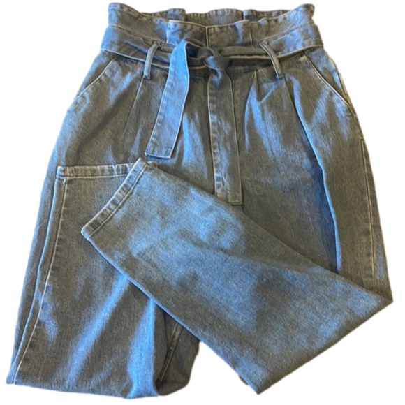 Who What Wear Woman’s Mid-rise Straight Leg Paperbag Indigo Denim Pants - Picture 1 of 6